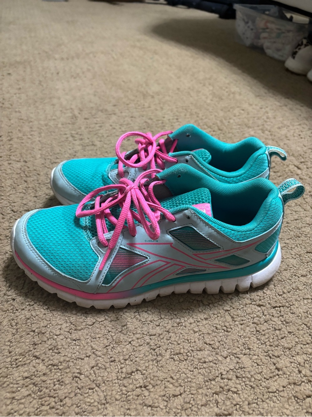 Women’s Reebok shoes